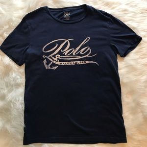 Polo T shirt.